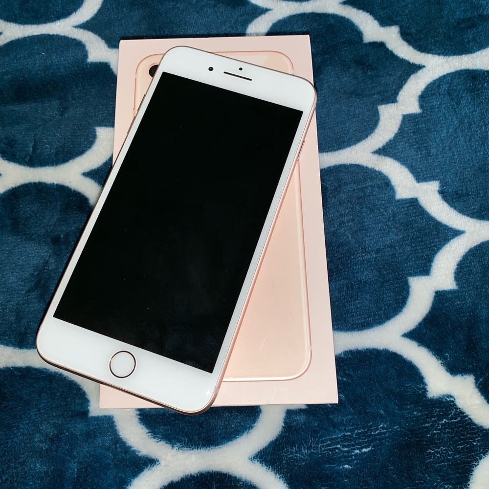 iPhone 8plus 64GB